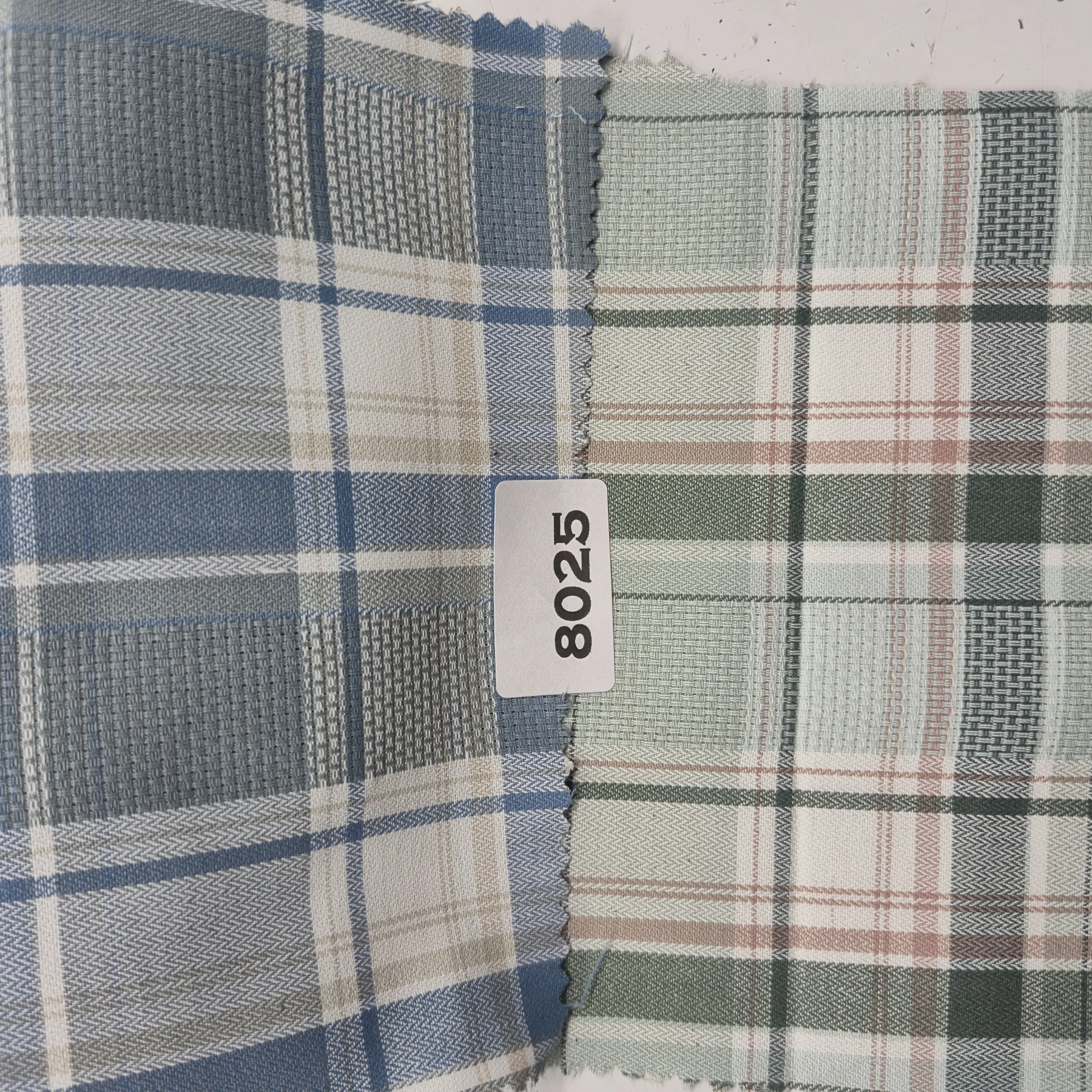 Design 8025